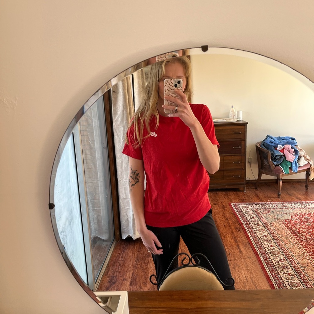 Nike Red Women's Short Sleeve Tee